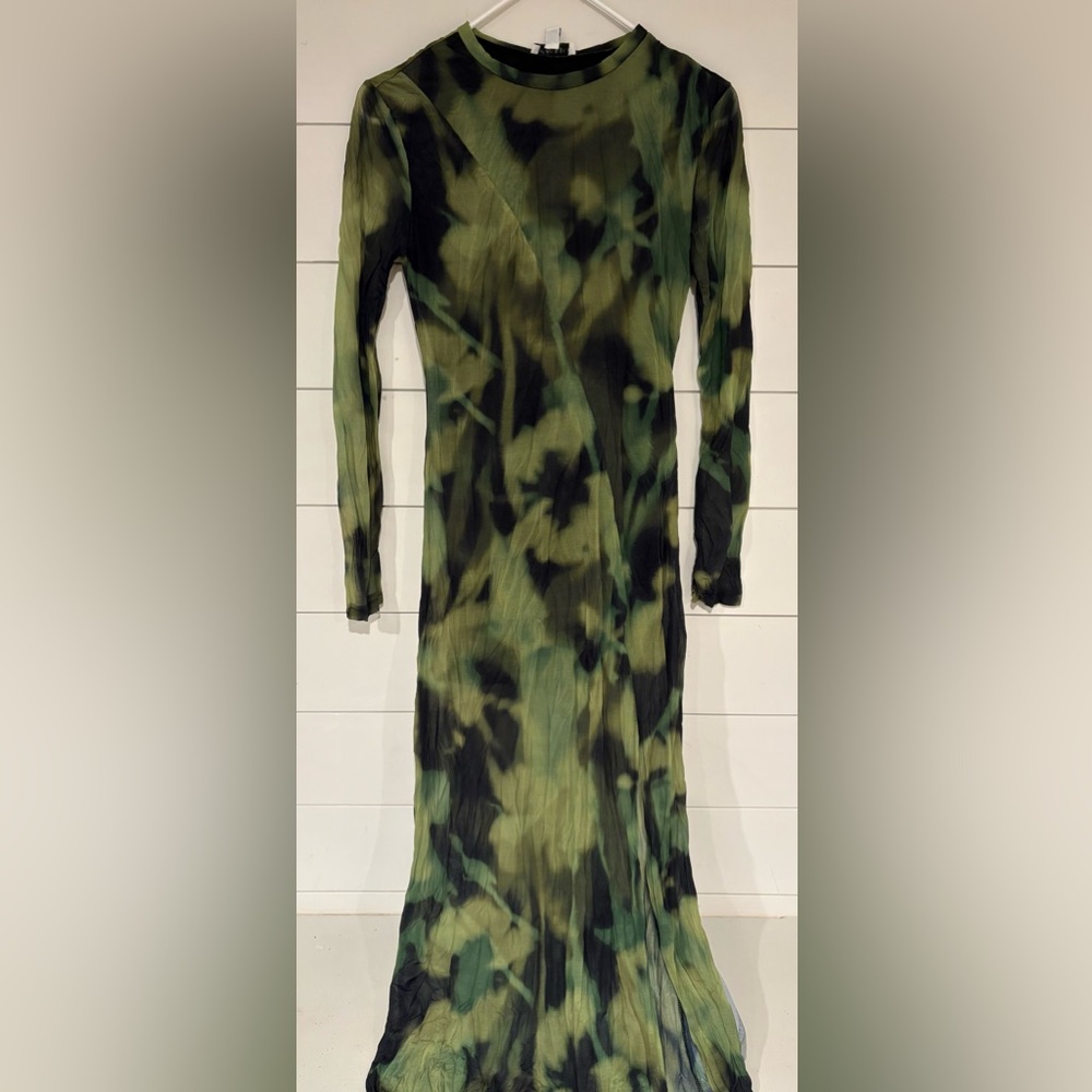 Long Sleeve Green Tie-Dye Dress